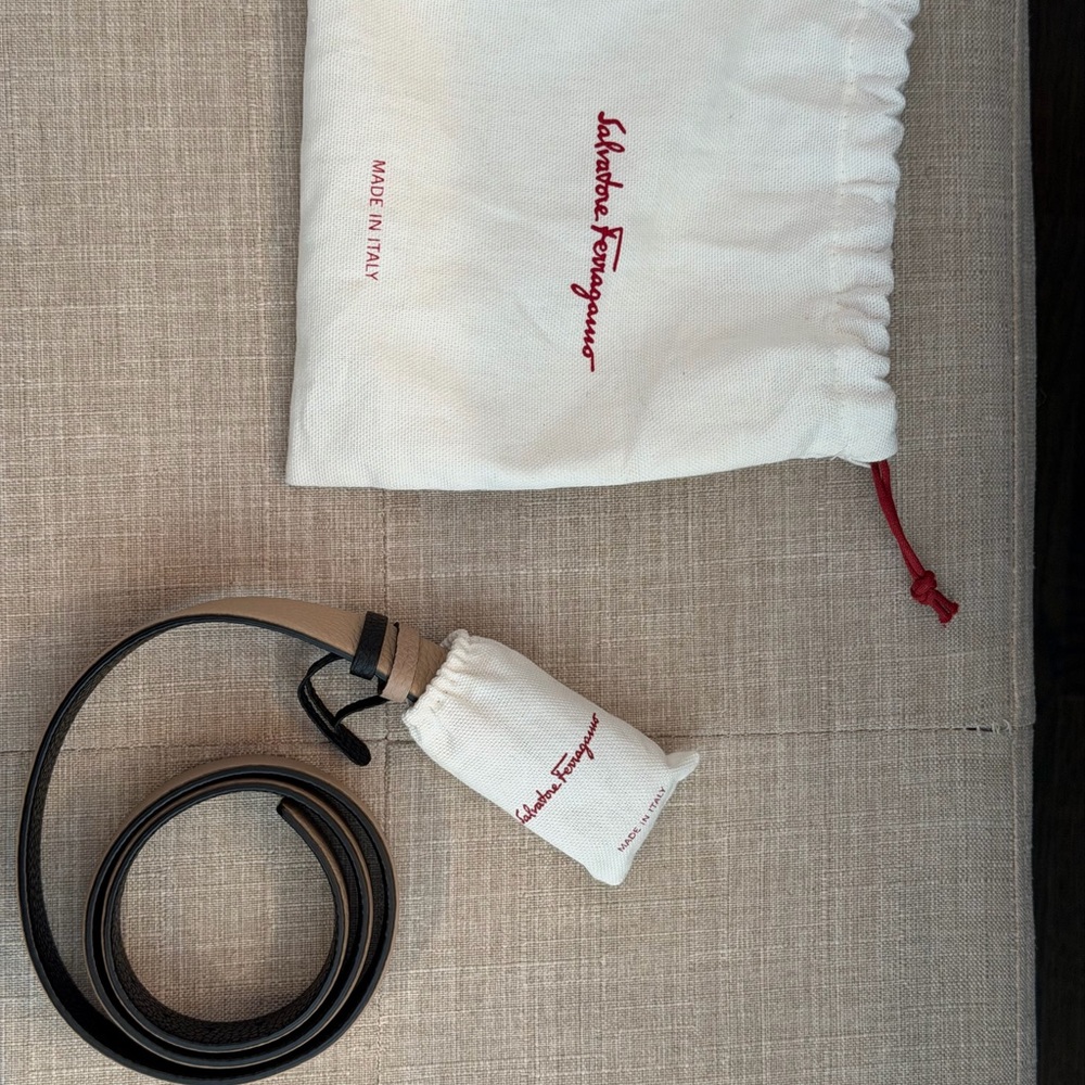 Salvatore Ferragamo Reversibile Leather Belt
